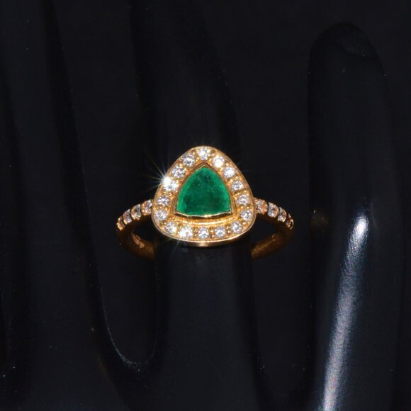 Certified Natural 1.25CTS VS F Diamond Colombian Emerald 18K Solid Gold Ring - Picture 2 of 10